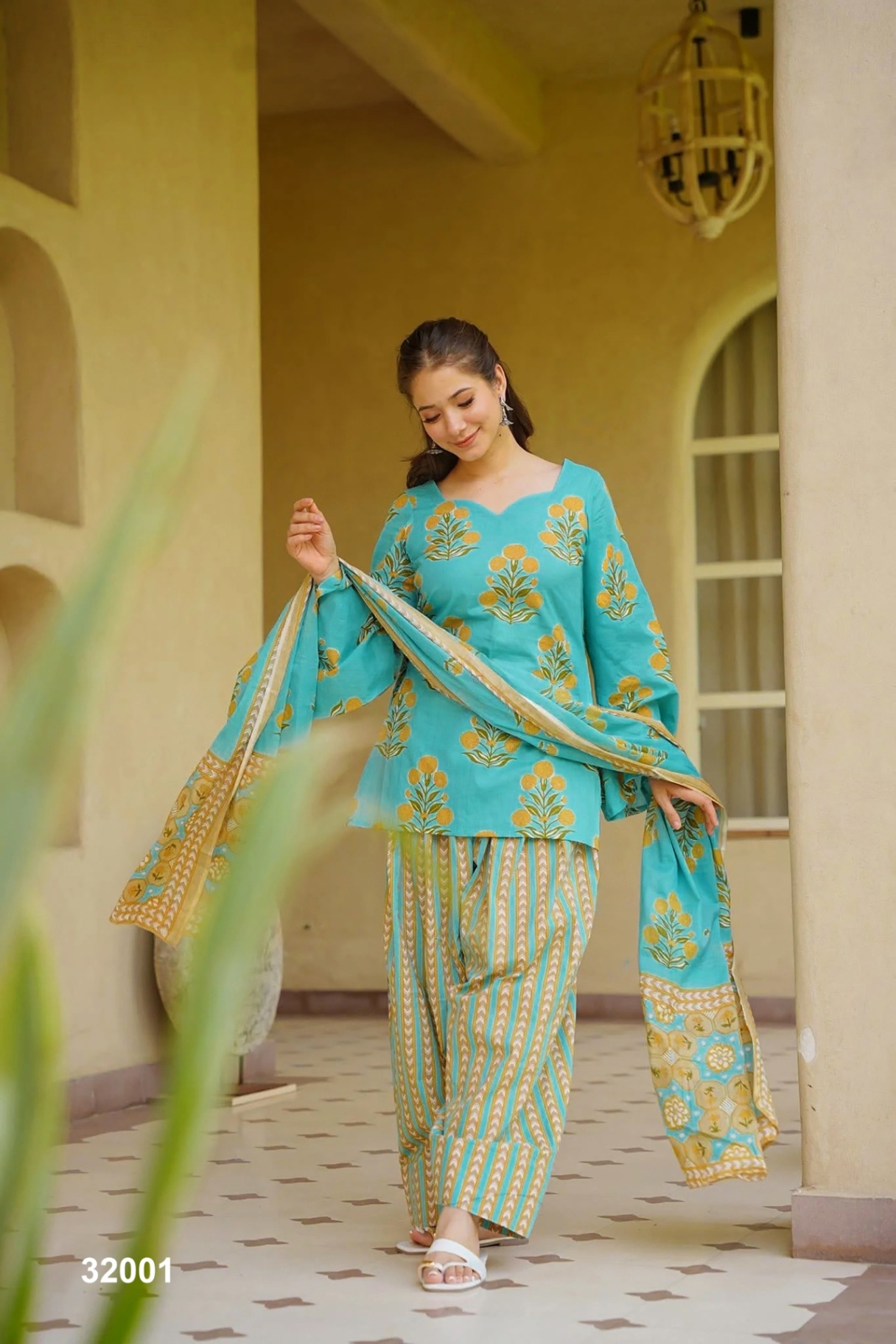 Cambric Cotton Printed Kurti Set