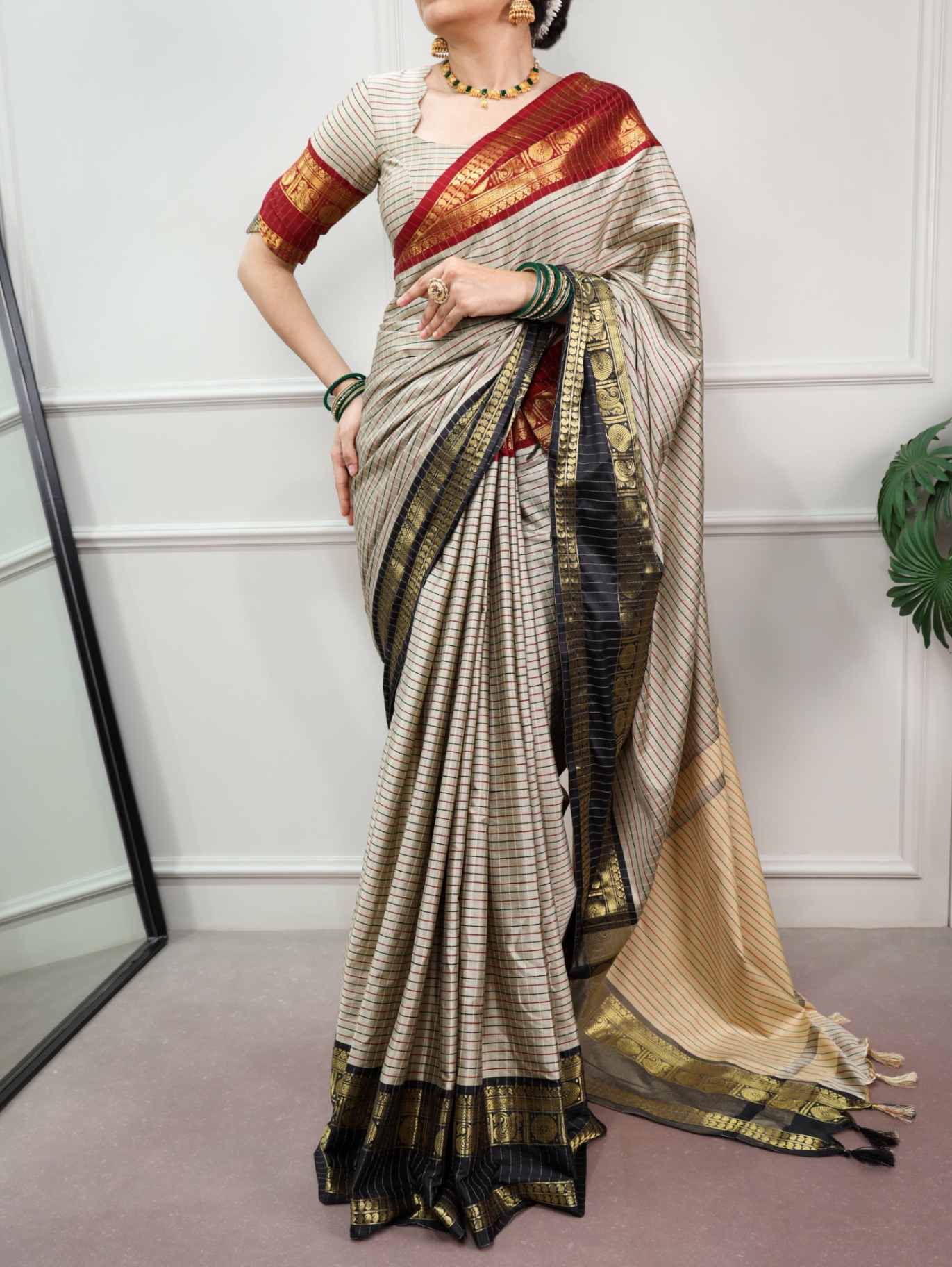 Silk Checks Zari Border Saree