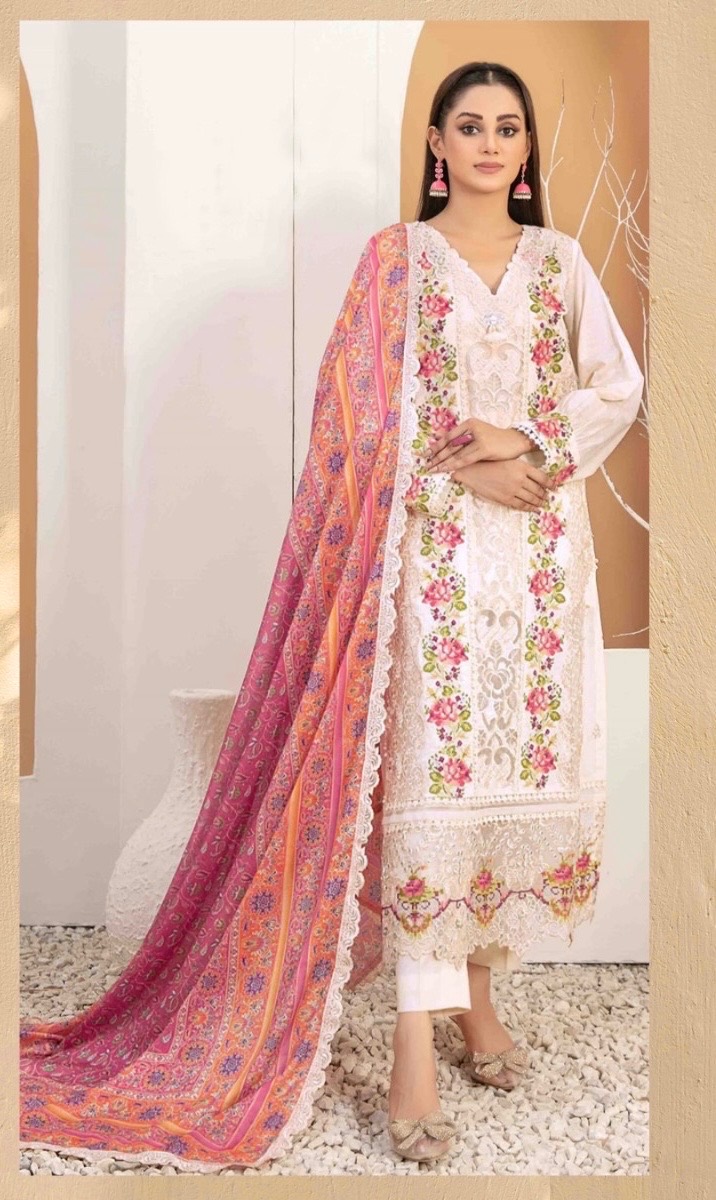 Rangrasiya Chikankari Set